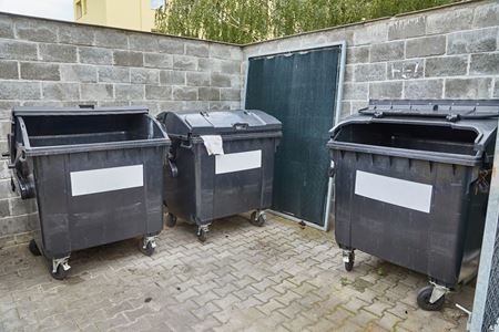 How to Prevent A Foul-Smelling Dumpster With Power Washing Thumbnail