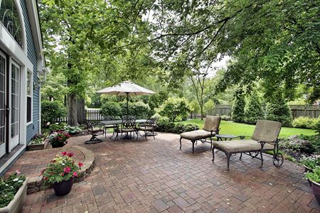 Transform Your Outdoor Oasis with Professional Patio Cleaning Services Thumbnail